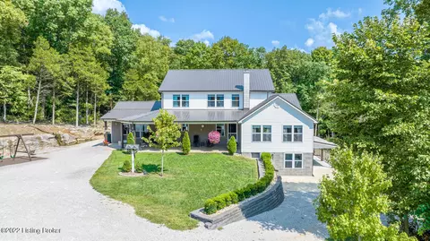 900 Pucketts Chapel Rd, Munfordville, KY 42765