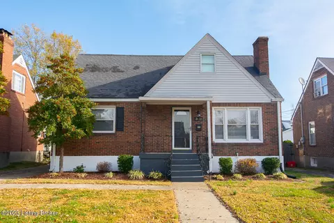 3021 Seneca Blvd, Louisville, KY 40205