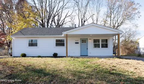 9602 Toledo Ln, Louisville, KY 40272