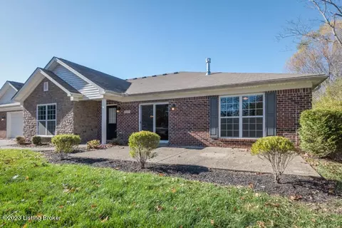 643 Crum Ct, Simpsonville, KY 40067