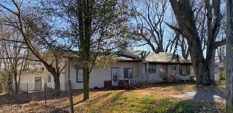 321 Mcdowell Ln, Bedford, KY 40006