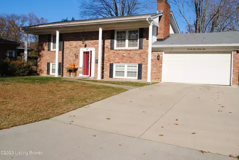 7323 Ticonderoga Dr, Louisville, KY 40214