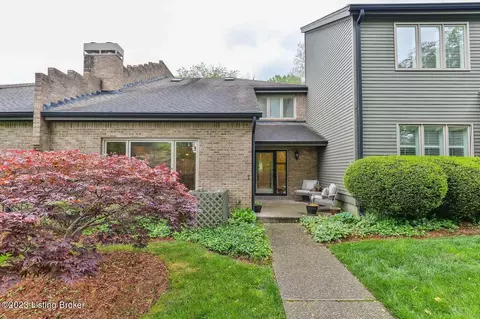 322 Zorn Ave #7, Louisville, KY 40206
