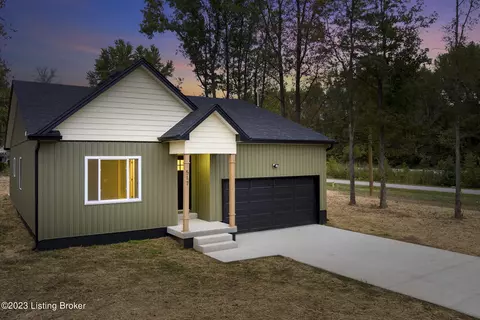 517 S Park Rd, Fairdale, KY 40118