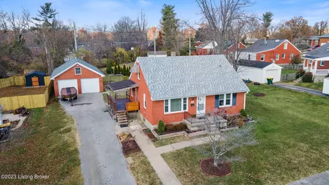 12215 Hardwick Rd, Louisville, KY 40243