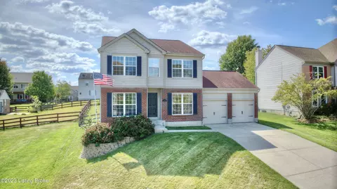 1733 Greatwood Dr, Florence, KY 41042