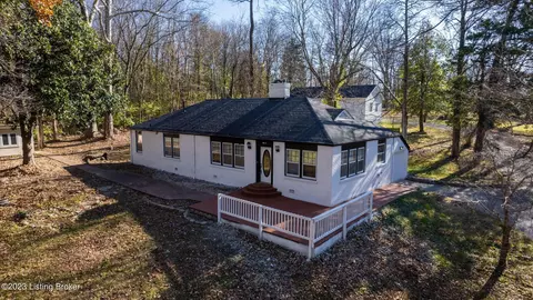 5728 S Watterson Trl, Louisville, KY 40291