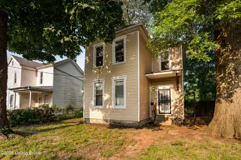 1361 Cypress St, Louisville, KY 40211