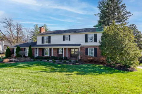 5910 Brittany Valley Rd, Louisville, KY 40222