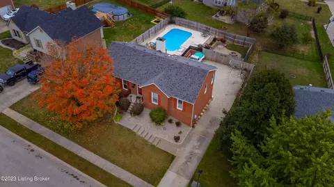 2207 Mallard Ct, Shelbyville, KY 40065