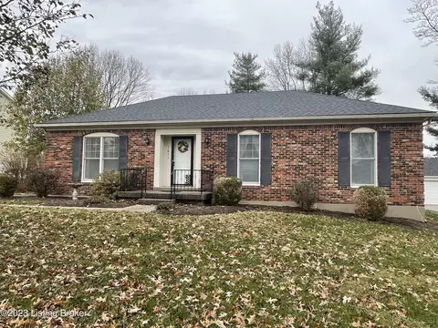 1011 Harmony Ln, Goshen, KY 40026