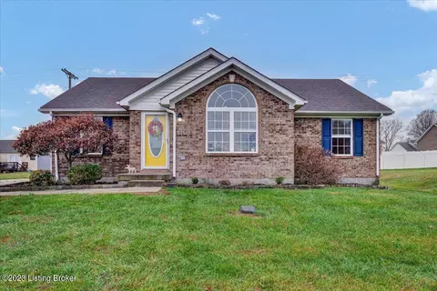108 Pecan Dr, Bardstown, KY 40004