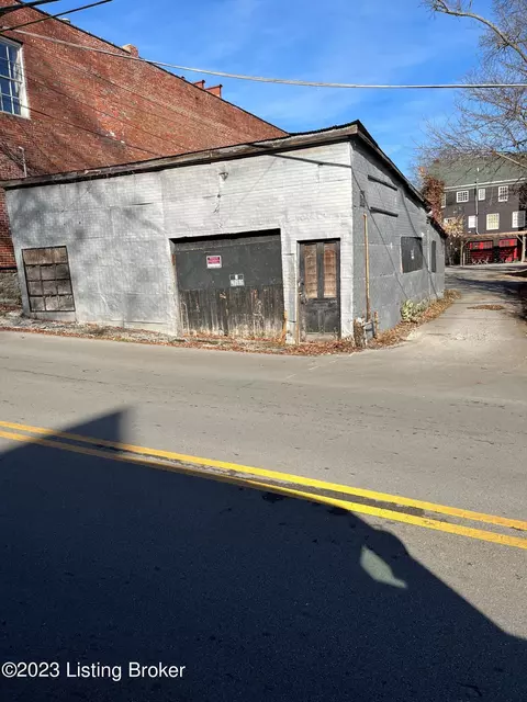 703 Henry Clay St, Shelbyville, KY 40065
