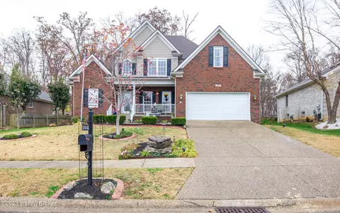 10605 Hickory Grove Dr, Louisville, KY 40291