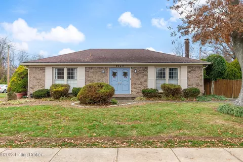 3020 Huberta Dr, Louisville, KY 40216