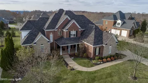 13508 Ridgemoor Dr, Prospect, KY 40059