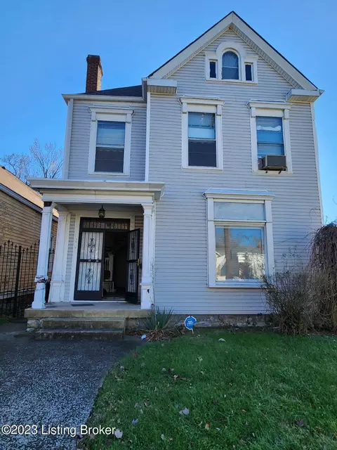 3016 River Park Dr, Louisville, KY 40211