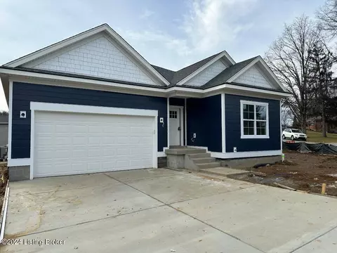 9000 Silver Bell Ter, Louisville, KY 40228