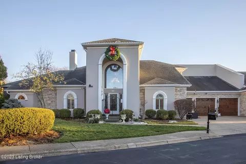 2628 Alia Cir, Louisville, KY 40222