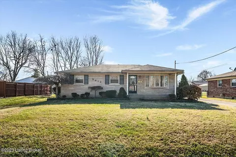 5612 Alicante Ln, Louisville, KY 40272