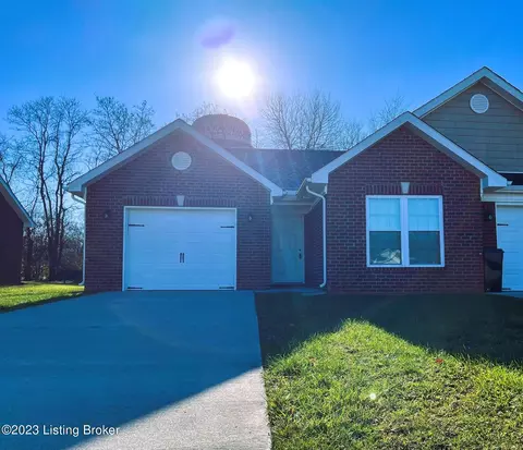 137 Avondale Dr, Bardstown, KY 40004