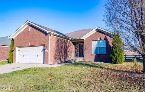 160 Berger Farm Dr, Mount Washington, KY 40047