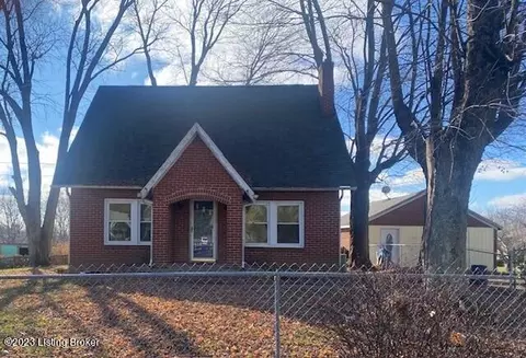 131 Fairground Rd, Bedford, KY 40006