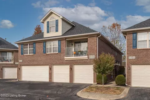 8408 Grand Trevi Dr, Louisville, KY 40228