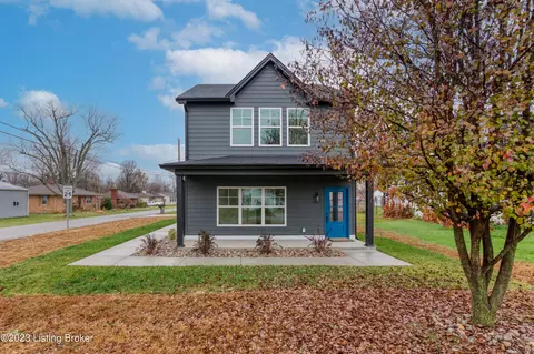 1653 Garretson Ln, New Albany, IN 47150