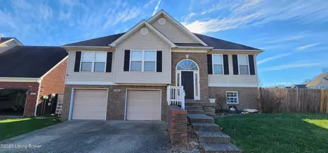 10000 Rimfire Rd, Louisville, KY 40291