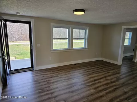875 Lone Star Rd, Upton, KY 42784 photo 11