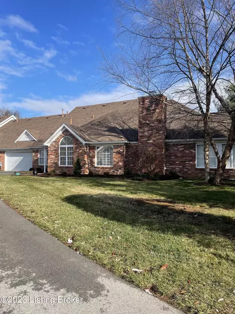 4120 Lilac Vista Dr, Louisville, KY 40241