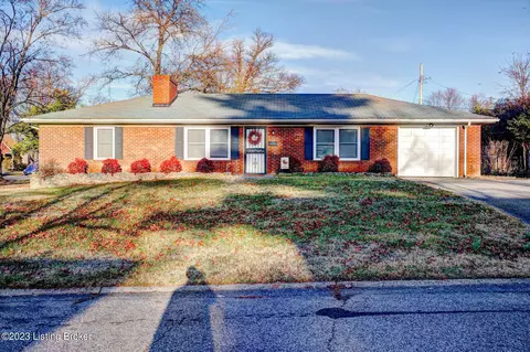 3501 Wexford Dr, Louisville, KY 40218