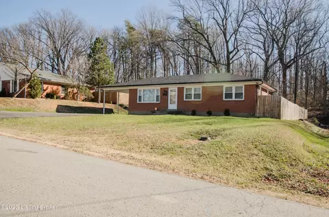 4613 Clayton Ter, Louisville, KY 40214