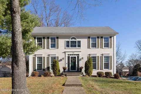 707 Thorpe Dr, Louisville, KY 40243