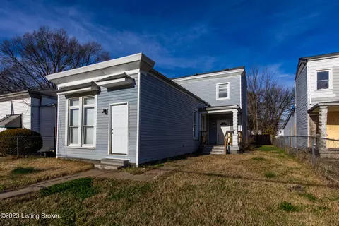 2703 Saint Xavier St, Louisville, KY 40212