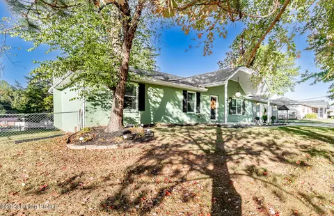 2010 Clearview Dr, Elizabethtown, KY 42701