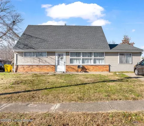4401 Silverleaf Dr, Louisville, KY 40213