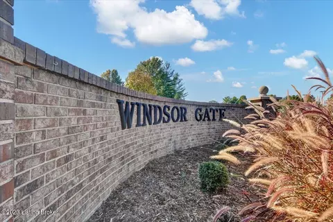 3801 Yardley Ct #310, Louisville, KY 40299