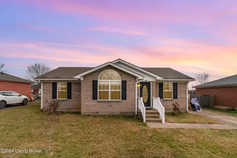109 Hamilton, Bardstown, KY 40004
