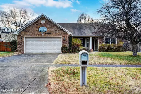 3231 Villanova Dr, Louisville, KY 40220