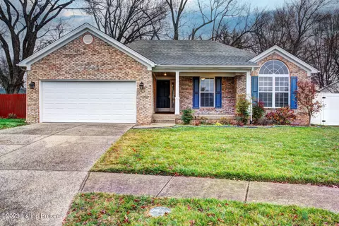 9010 Holly Village Ct, Louisville, KY 40242