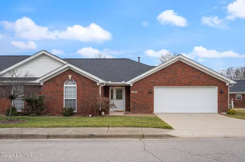 7000 Janes Farm Dr, Louisville, KY 40228