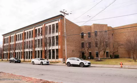 900 S 5th St #202, Louisville, KY 40203