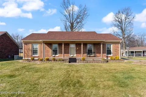 6800 Astral Dr, Louisville, KY 40258