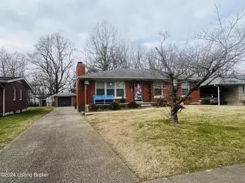 3710 Glen Oak Dr, Louisville, KY 40218