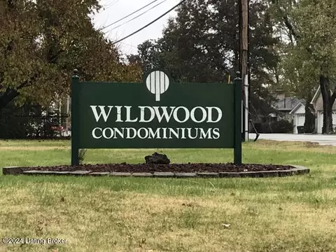7096 Wildwood Cir #9, Louisville, KY 40291