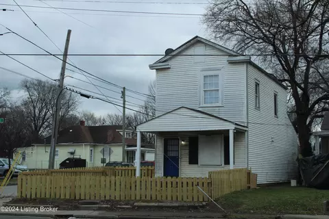 2109 7th Street Rd, Louisville, KY 40208