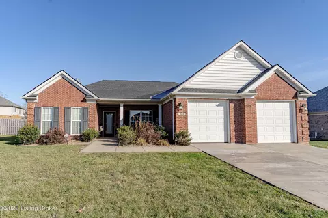 172 Canterbury Trce, Mount Washington, KY 40047