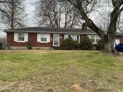 9906 Highcrest Ave, Louisville, KY 40272